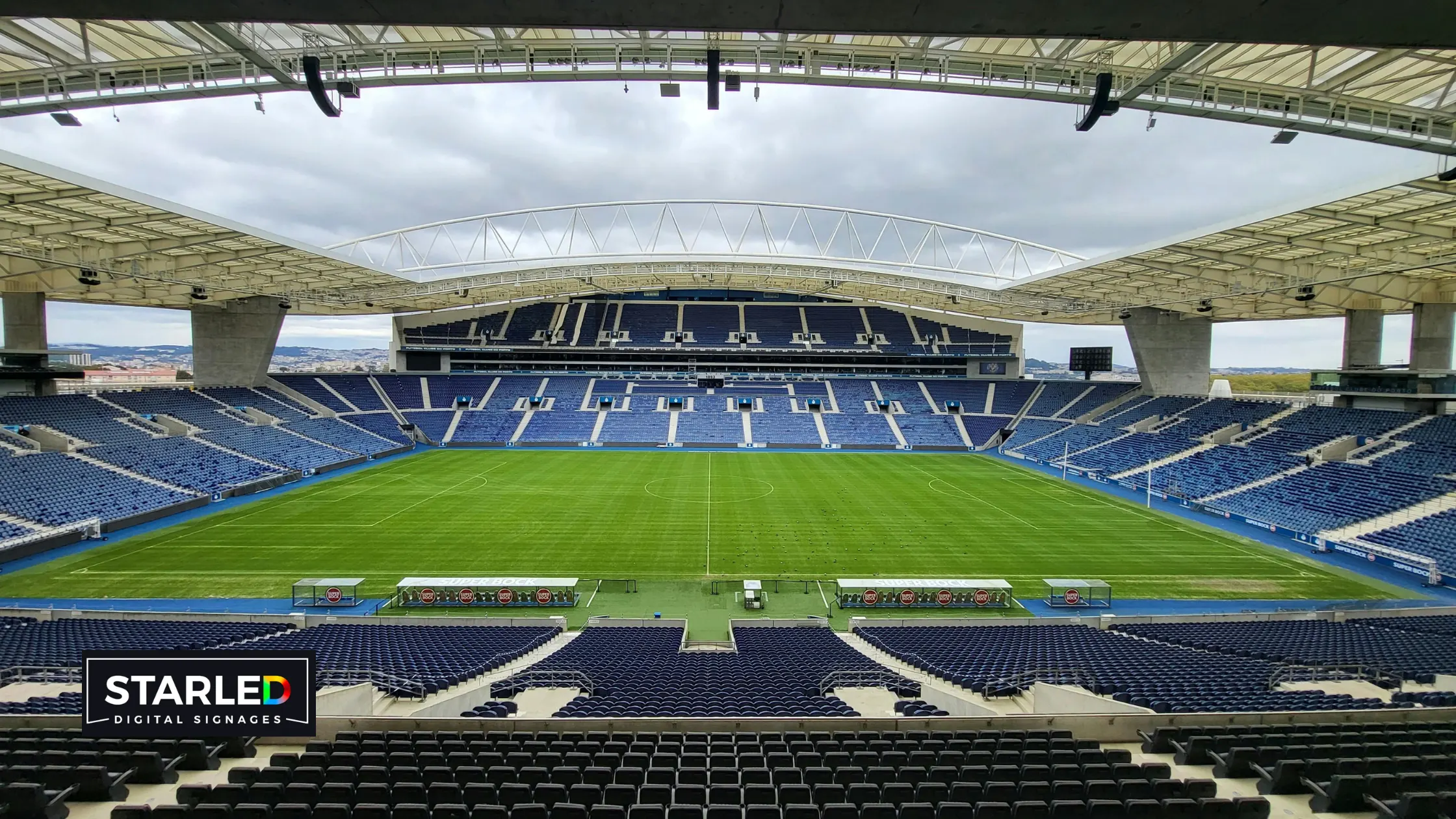 Stadium Perimeters Magnesium LED UAE