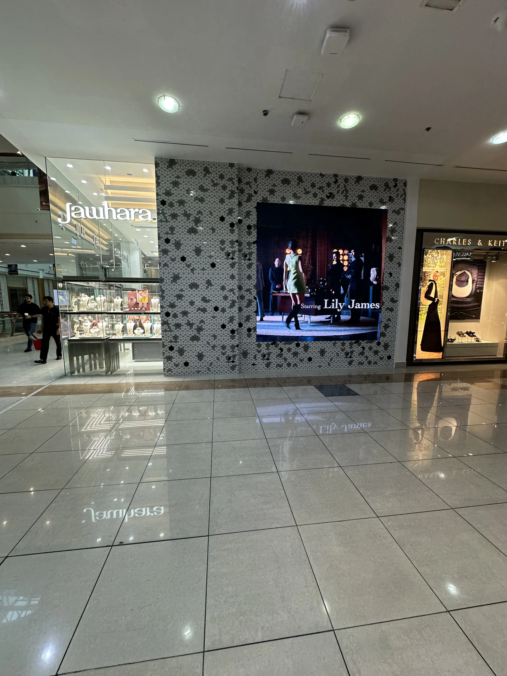 SPad LED Retail Showroom Flagship Store Dubai Mall